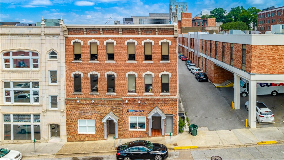 More Photos Of 111 E 8th St, Chattanooga Office For Sale