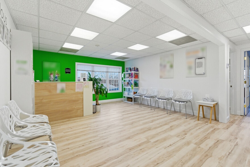 More Photos Of 2-4 Mary E Clark Dr, Hampstead Medical For Sale