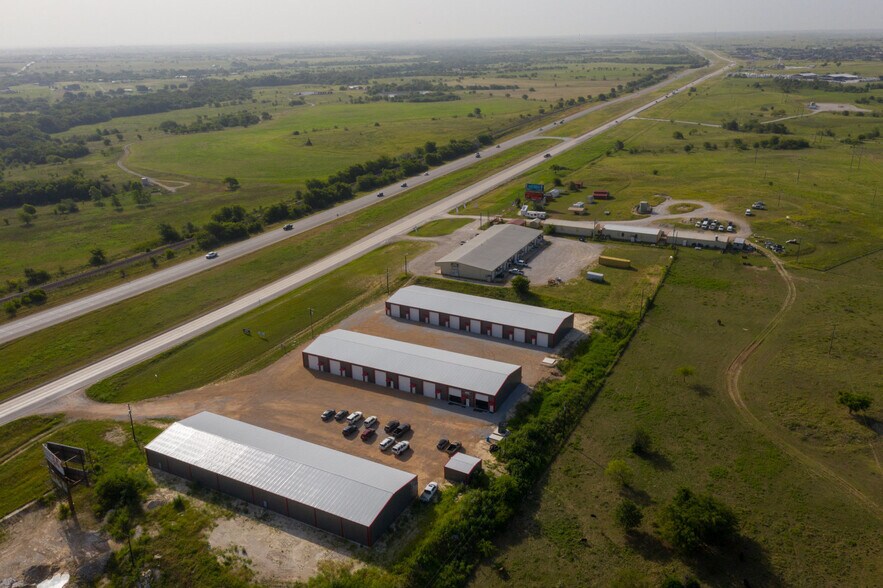 More Photos Of 3882 S Highway 287, Decatur Light Manufacturing For Lease