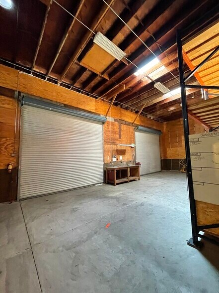 More Photos Of 1920 McKinley Ave, National City Warehouse For Lease