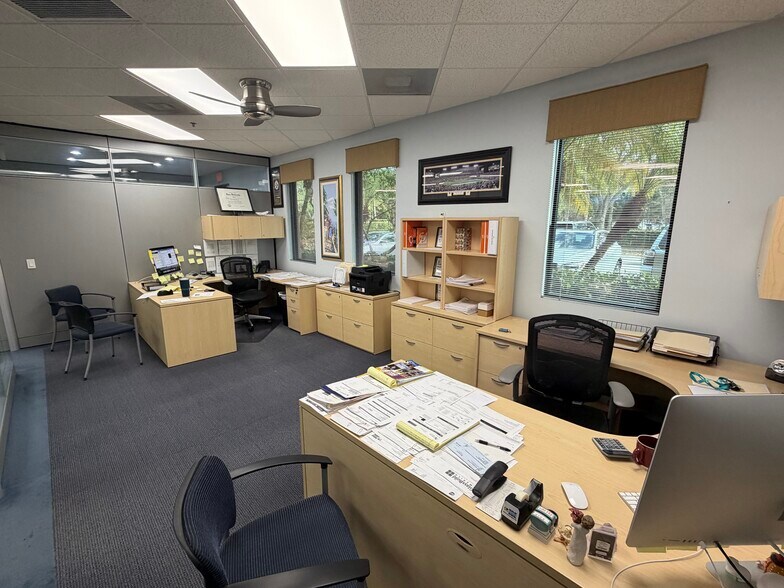 More Photos Of 2875 Jupiter Park Dr, Jupiter Light Manufacturing For Sale