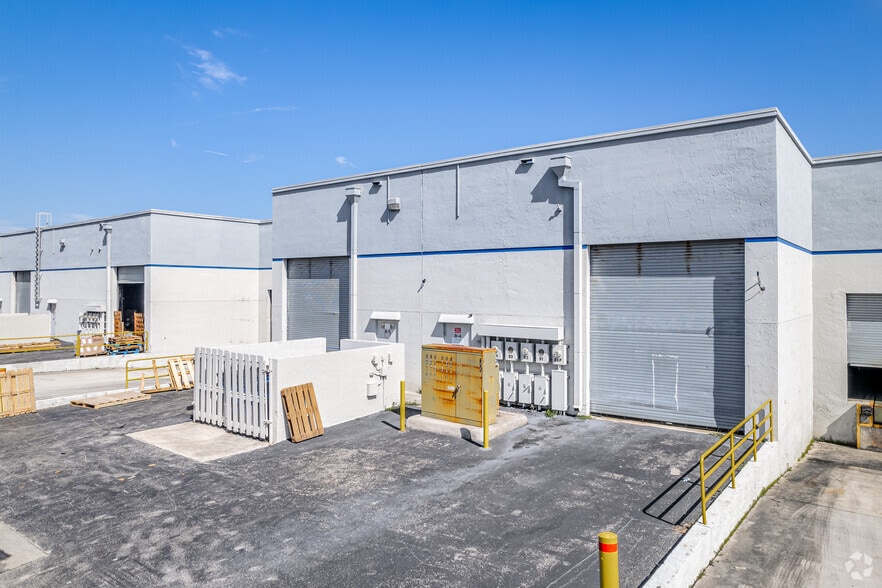 More Photos Of 6601 Lyons Rd, Coconut Creek Unknown For Lease