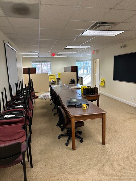 More Photos Of 1008 State Route 35, Middletown Office For Sale