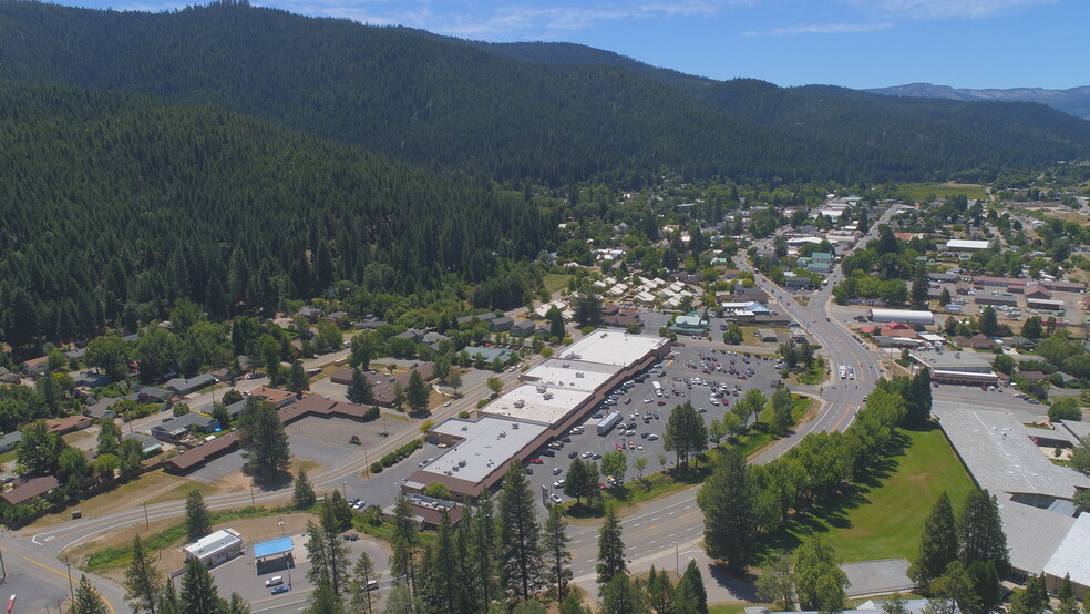 More Photos Of 20-90 E Main St, Quincy Freestanding For Lease