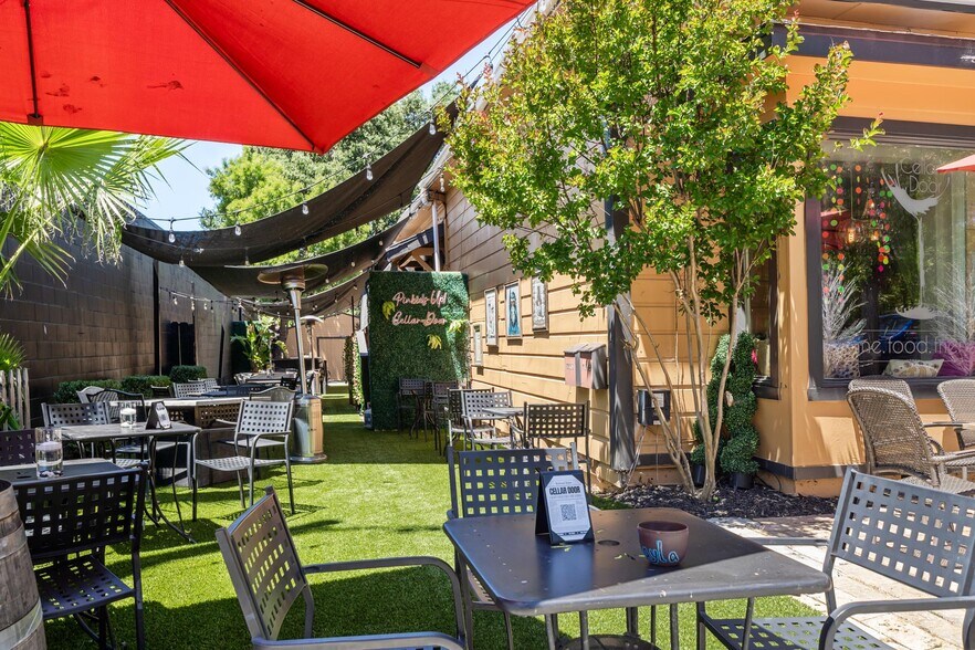 More Photos Of 4473 Railroad Ave, Pleasanton Storefront Retail Residential For Sale