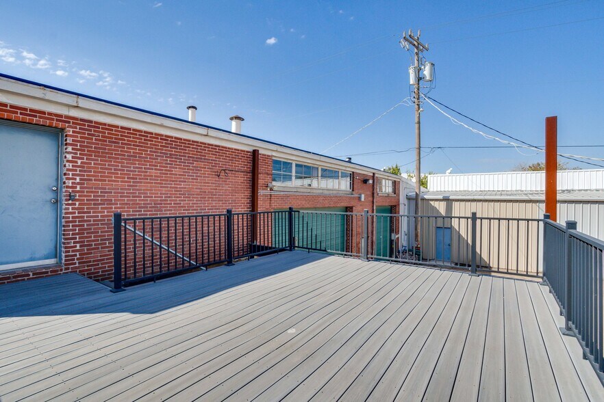 More Photos Of 1727 S Agnew Ave, Oklahoma City Service For Lease