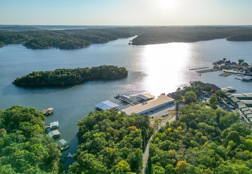 More Photos Of 6550 Pelican Dr, Osage Beach Marina For Sale