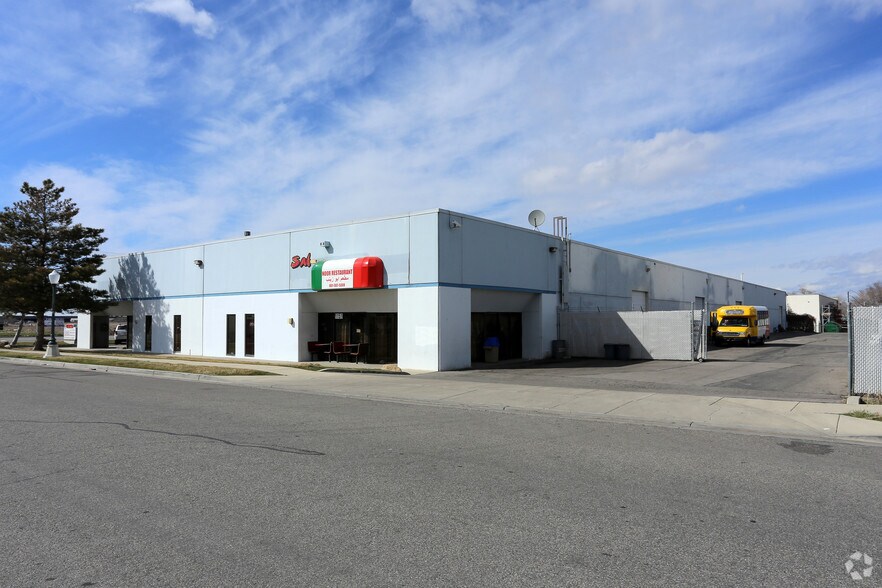 More Photos Of 1151 S Redwood Rd, Salt Lake City Showroom For Lease