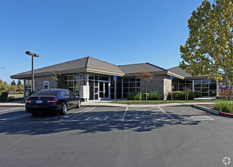 More Photos Of 919 Reserve Dr, Roseville Coworking Space