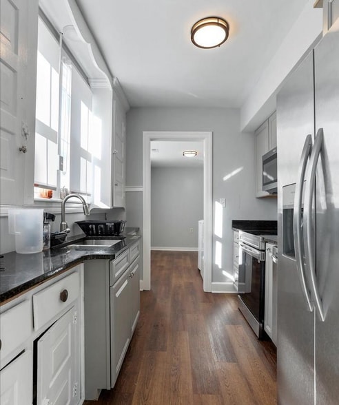 More Photos Of 351 S Potomac St, Hagerstown Office Residential For Sale