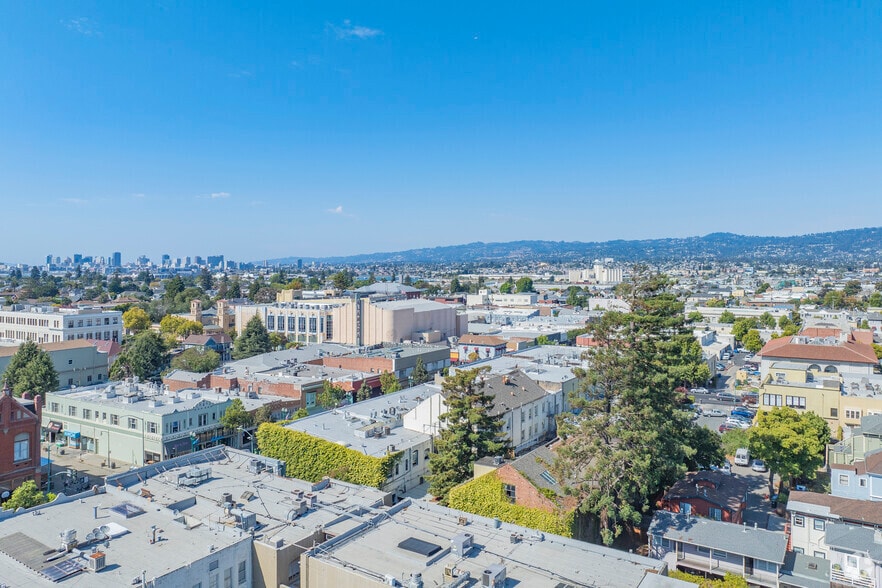 More Photos Of 1336-1364 Park St, Alameda General Retail For Lease