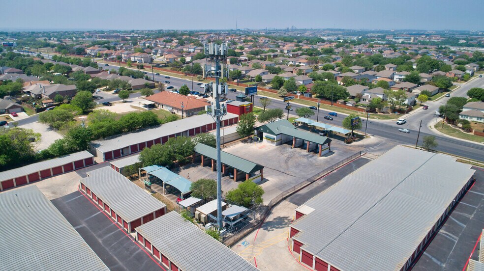 More Photos Of 9576 Potranco Rd, San Antonio General Retail For Sale