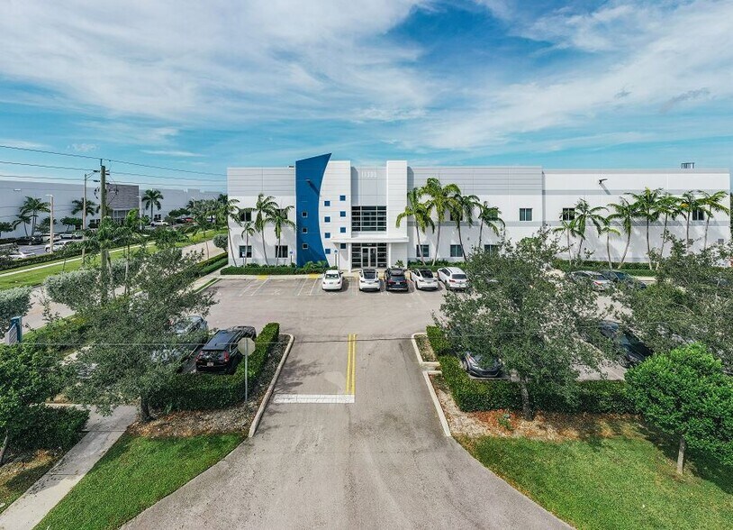 More Photos Of 11305 NW 122nd St, Miami Refrigeration Cold Storage For Lease