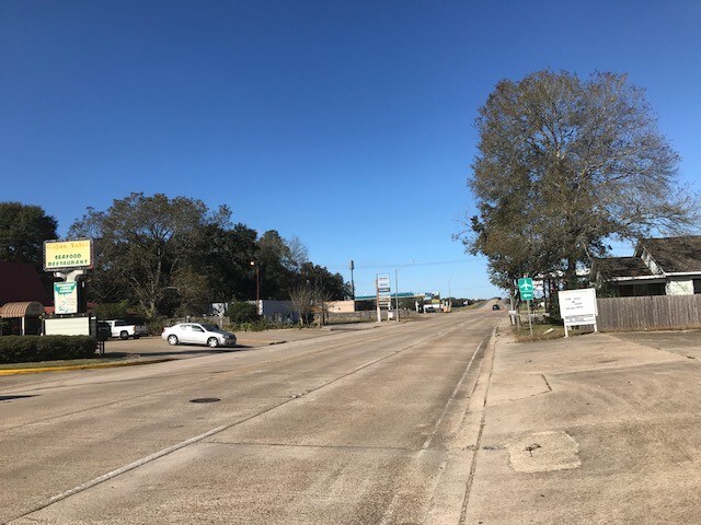 More Photos Of 412 N Adams St, Welsh Freestanding For Sale