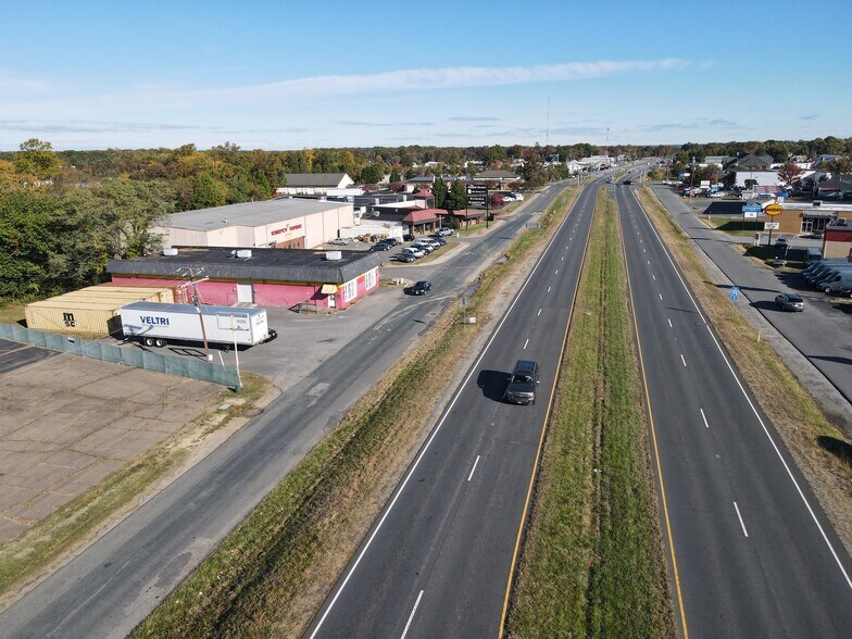 More Photos Of 4905 Patriot Hwy, Fredericksburg Auto Dealership For Lease