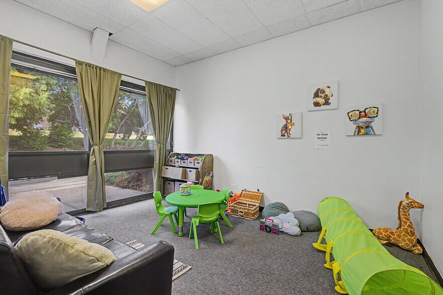 More Photos Of 1301-1333 W 121st Ave, Denver Flex For Lease