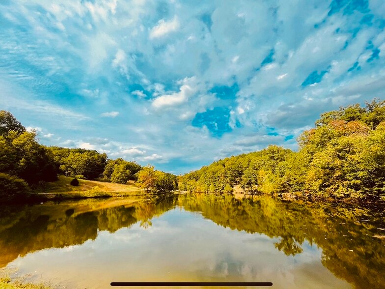 More Photos Of 3134 E Van Buren, Eureka Springs Hotel For Sale