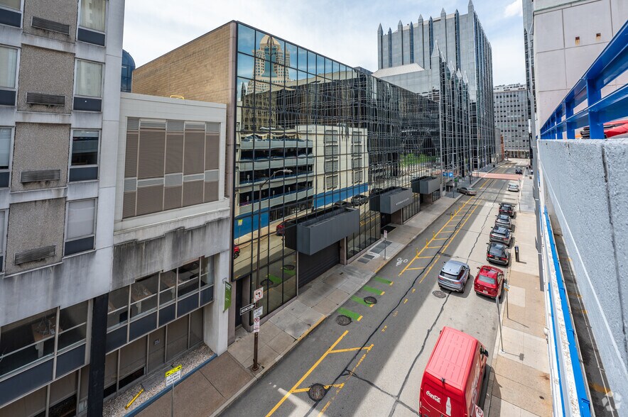 More Photos Of 230 Third Ave, Pittsburgh Office For Sale