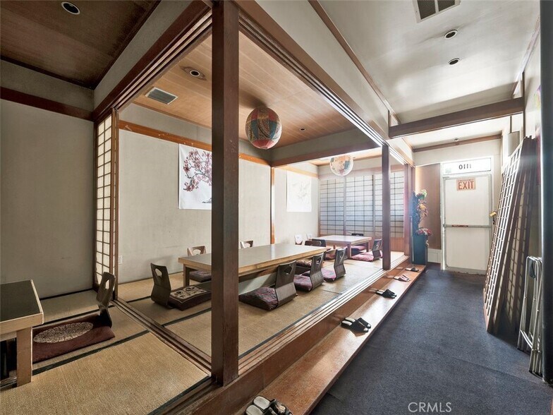 More Photos Of 1112 S Atlantic Blvd, Monterey Park Storefront Retail Office For Lease