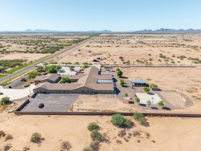 More Photos Of 16286 S Sunland Gin Rd, Arizona City Rehabilitation Center For Sale