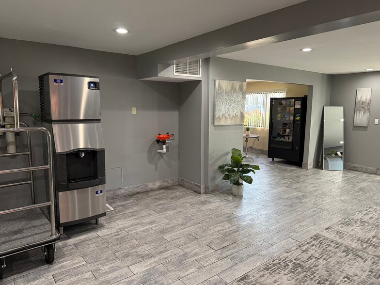 More Photos Of 730 N Palora Ave, Yuba City Hotel For Sale