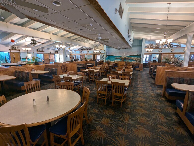 More Photos Of 2418 Canton Rd, Marietta Restaurant For Sale