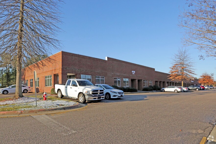 Primary Photo Of 1214 Copeland Oaks Dr, Morrisville Flex For Lease