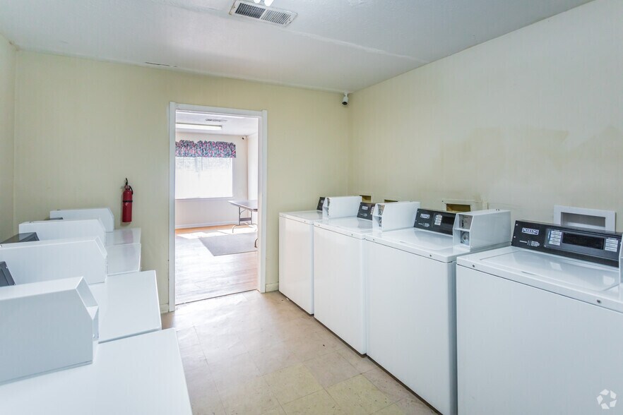 More Photos Of 212 Pullen Lake Rd, Aberdeen Apartments For Sale