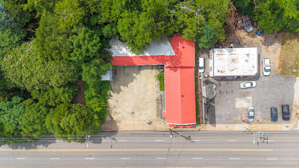 More Photos Of 651 W Broad St, Athens Medical For Lease