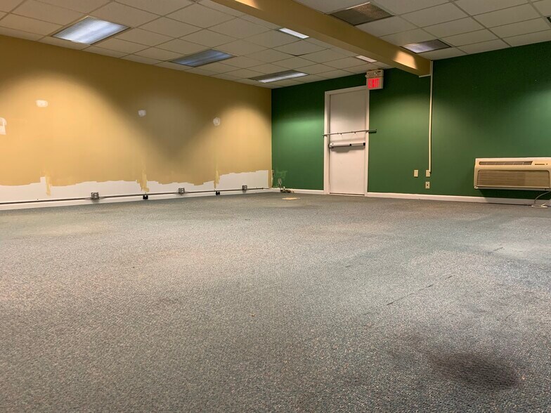 More Photos Of 5226 Milford Rd, East Stroudsburg Office For Lease