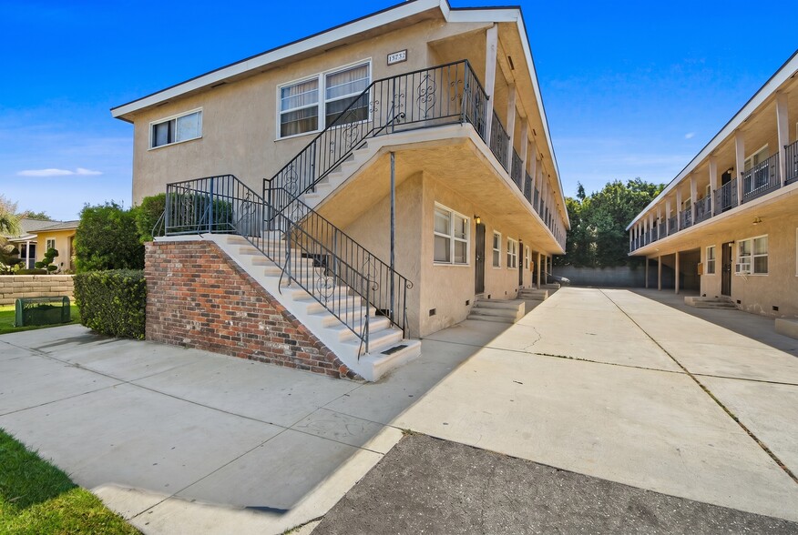 More Photos Of 15732 Santa Ana Ave, Bellflower Multifamily For Sale
