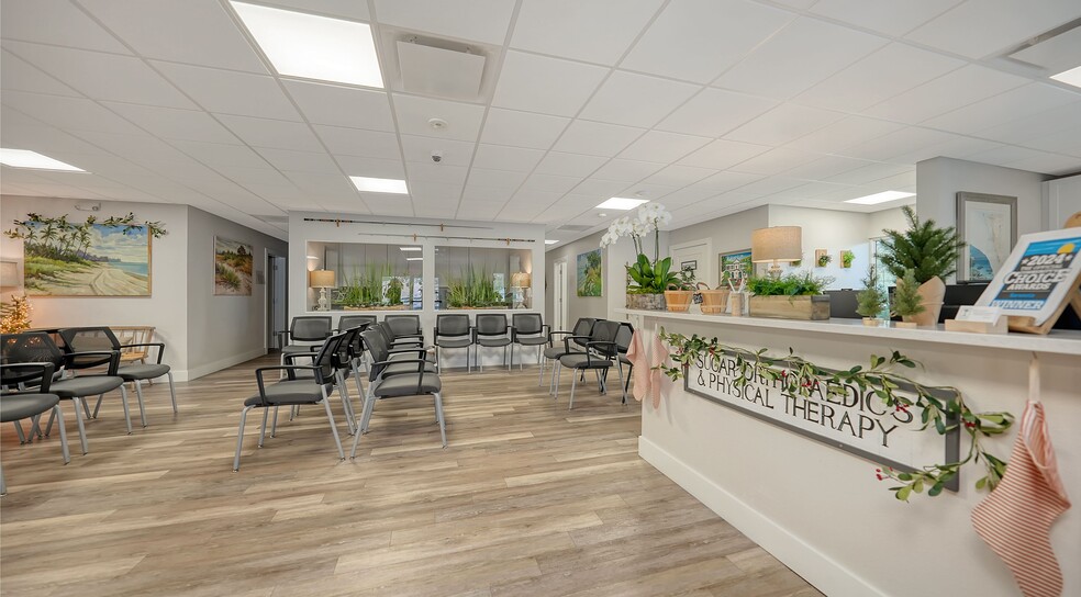 More Photos Of 1630 S Tuttle Ave, Sarasota Medical For Sale