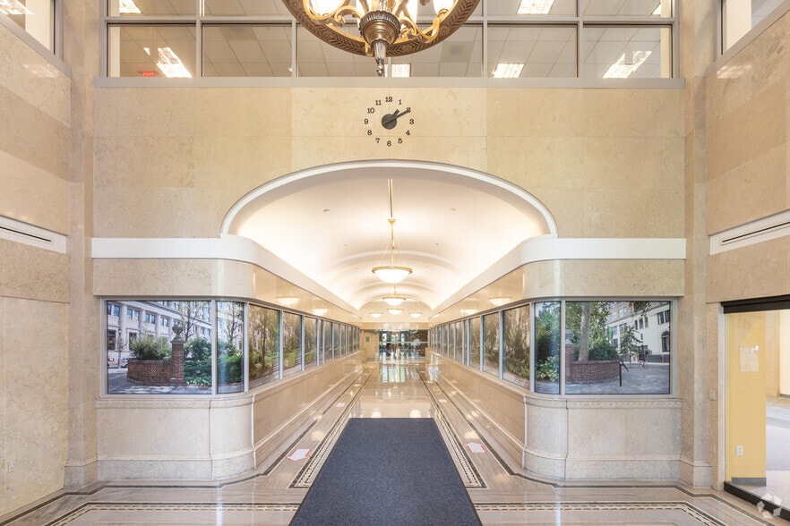 More Photos Of 510-530 Walnut St, Philadelphia Office For Lease