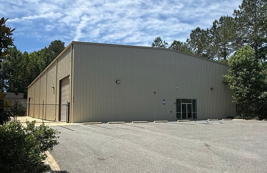 More Photos Of 2830 Industrial Plaza Dr, Tallahassee Industrial For Sale