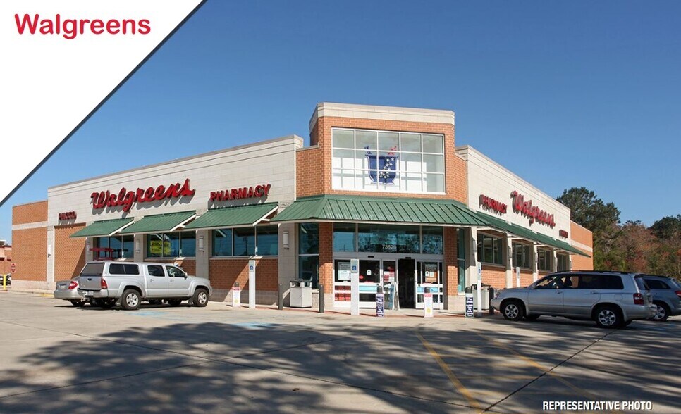 Primary Photo Of 4420 N Ocoee St, Cleveland Drugstore For Sale