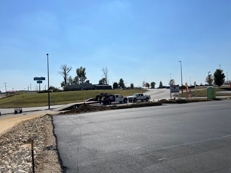 More Photos Of 1737 S. State Road 57, Washington General Retail For Sale