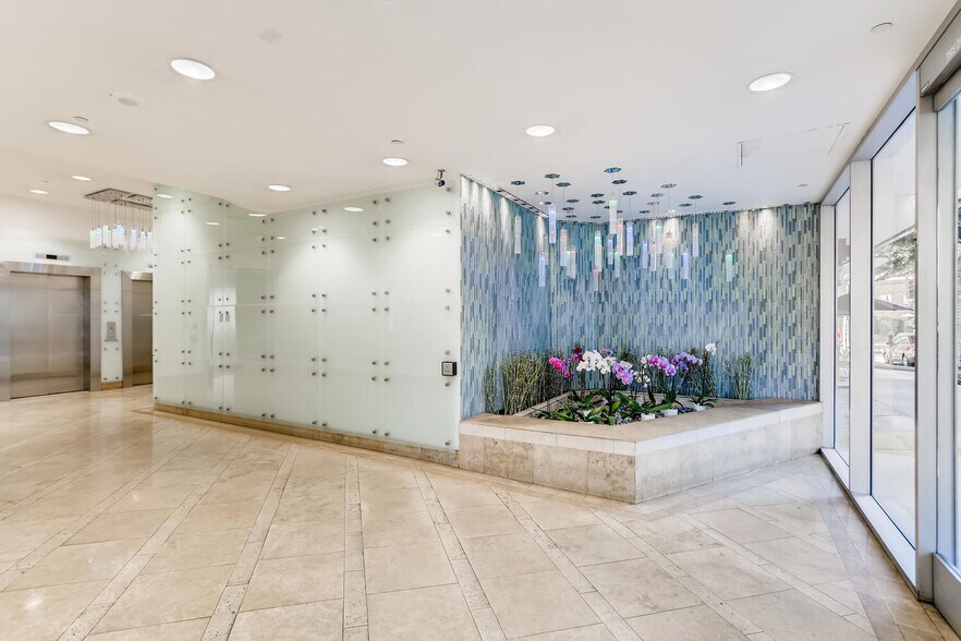 More Photos Of 462 N Linden Dr, Beverly Hills Unknown For Lease