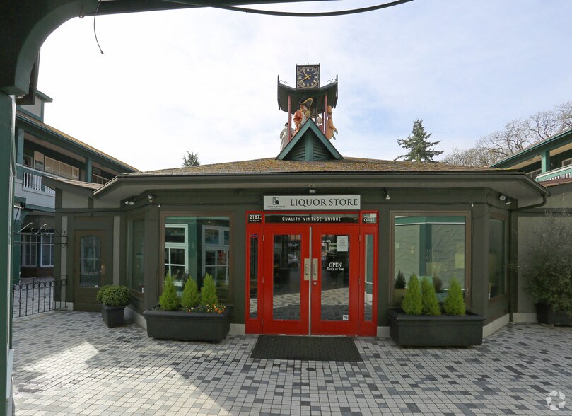 More Photos Of 2187 Oak Bay Ave, Oak Bay General Retail For Lease