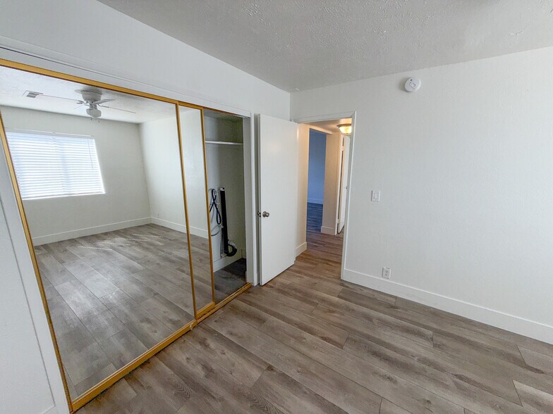 More Photos Of 126 E 1st North St, Mesquite Multifamily For Sale