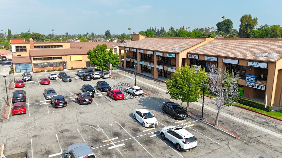 More Photos Of 515-525 N Azusa Ave, La Puente Office For Lease