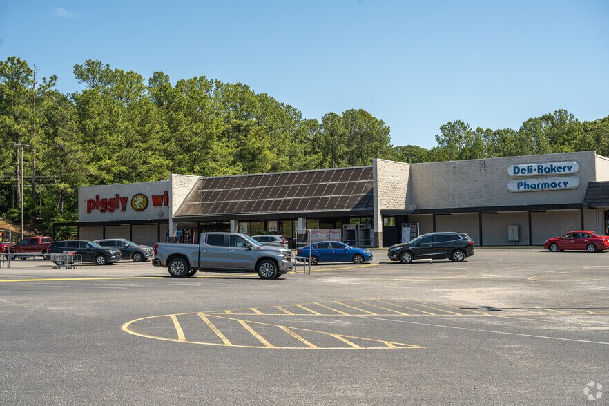 More Photos Of 1301-1395 W Fort Williams St, Sylacauga Supermarket For Sale