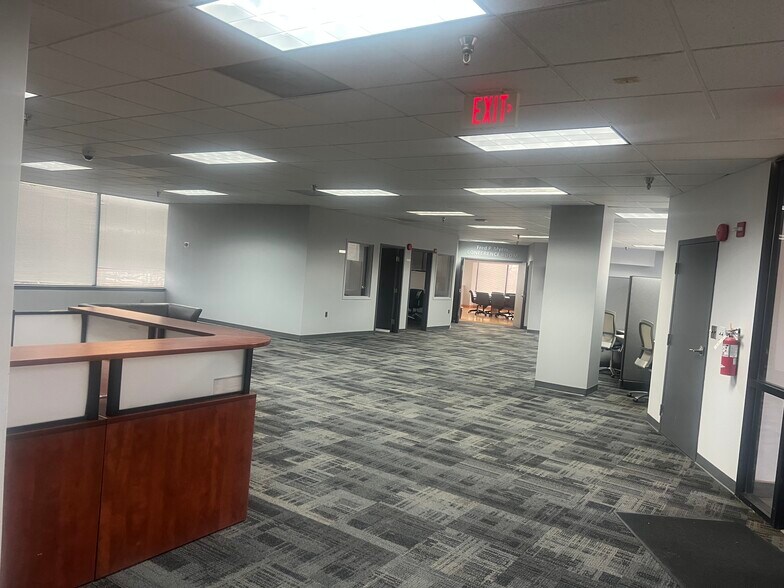 More Photos Of 9410 Annapolis Rd, Lanham Medical For Lease