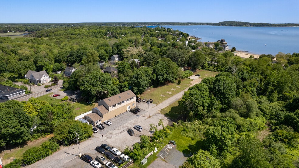 Primary Photo Of 55-R Main St, Kingston General Retail For Sale