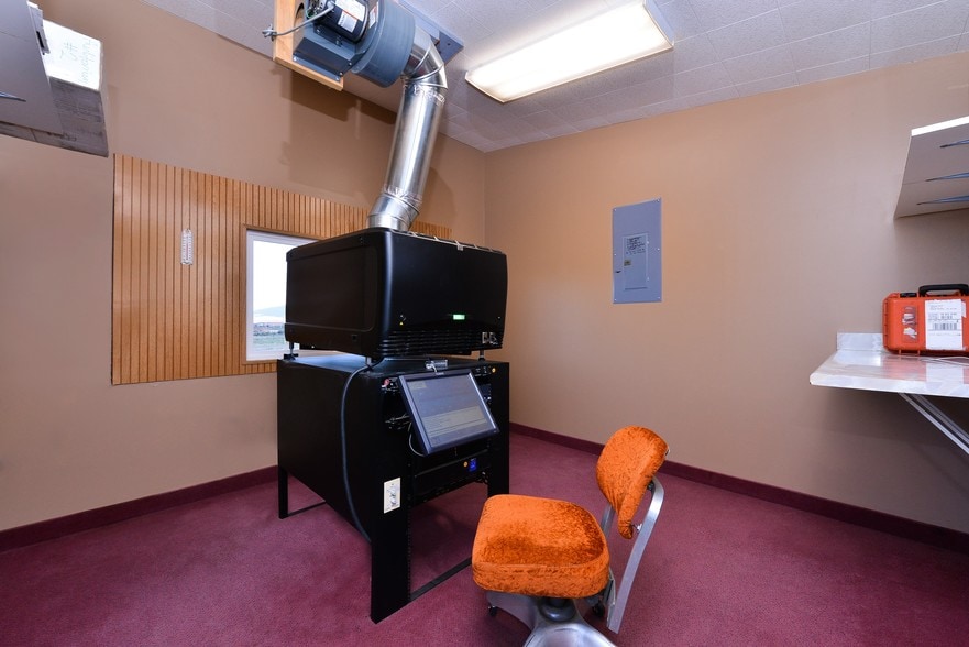 More Photos Of 2830 US Highway 160 W, Monte Vista Hotel For Sale