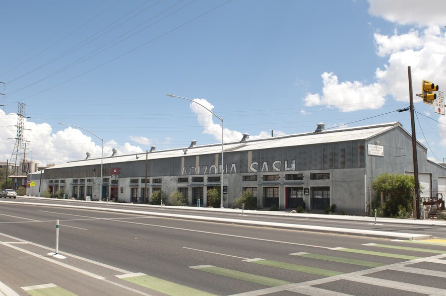 More Photos Of 695 W Saint Marys Rd, Tucson Self Storage For Sale