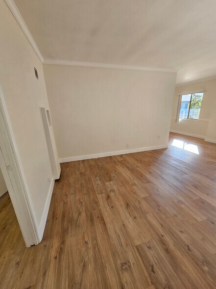 More Photos Of 275 S Marengo Ave, Pasadena Apartments For Sale