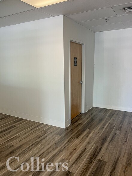 More Photos Of 800-1122 S Vista Ave, Boise Unknown For Lease