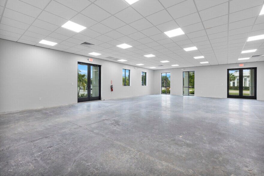 More Photos Of 5595 SE Grouper, Stuart Medical For Lease