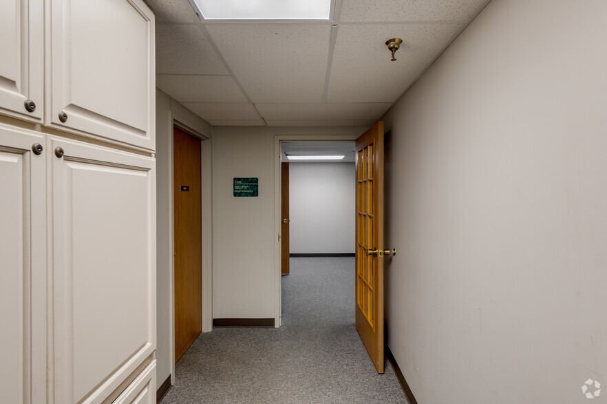 Photo of 45th Floor Ste 60-4500