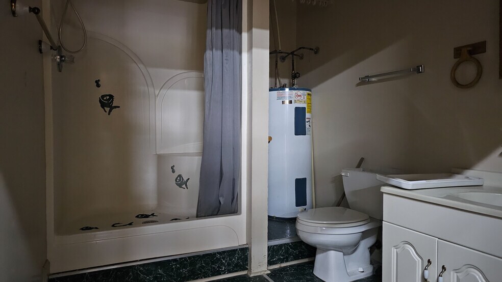 More Photos Of 5987 Highway 441, Wiley Storefront Retail Office For Sale